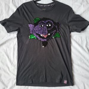 deKryptic Sesame Street Count Dracula Sequin T Shirt Size Small